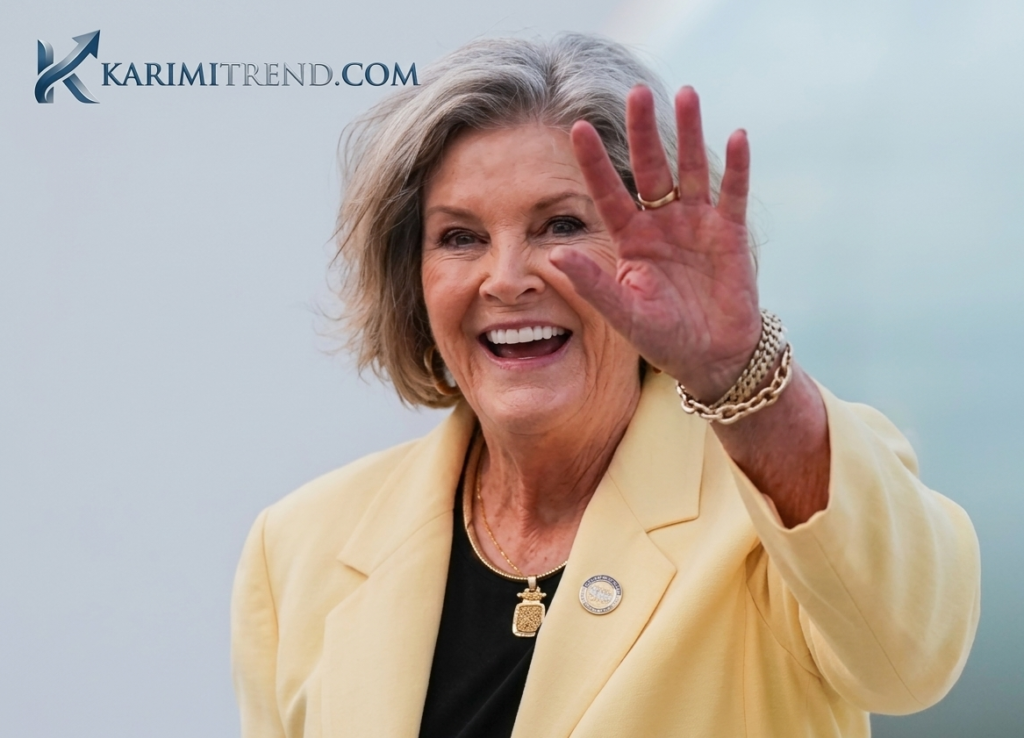 Susie Wiles smiling happily during a public appearance, showing confidence and positive leadership.