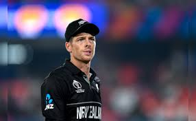 Mitchell Santner (C) 